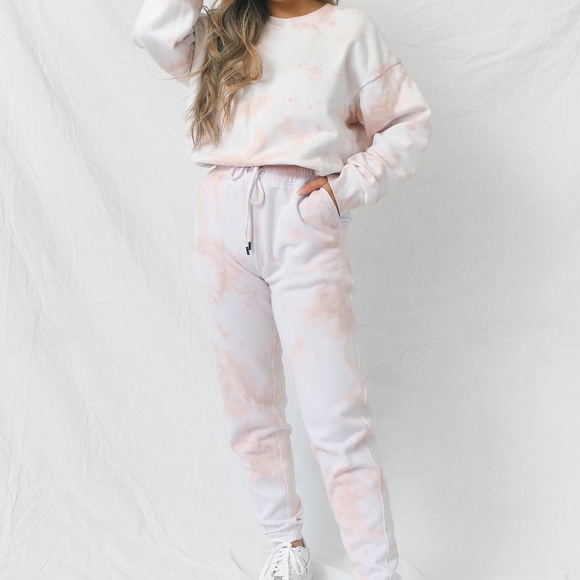 Nude Pink Tie Dye Sweatpants - Picture 3 of 3